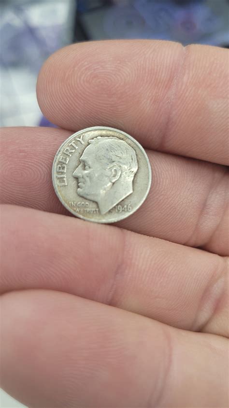 Picked up this bad boy in change today from a cash purchase at Party City in Livonia, MI. : r/coins