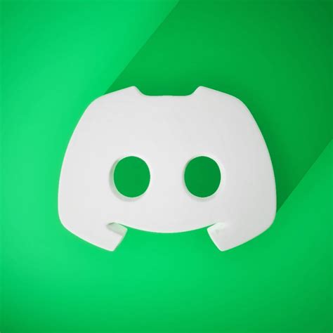 I rendered a 3d version of the default green discord profile picture ...