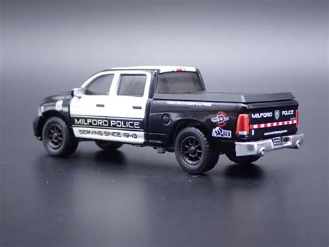 '17 Ram 1500 (Hot Pursuit Series 40 (Milford Police Department) - 2021) - WheelCo.in.ua