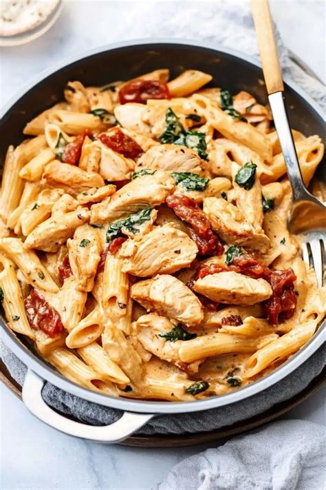 Creamy Tuscan Chicken Pasta