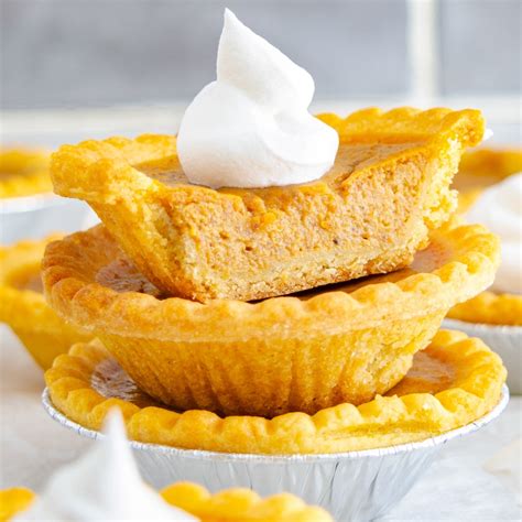 Mini Pumpkin Pies - Sweet Pea's Kitchen
