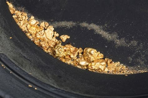 How is gold extracted from the ground? ~ Nature And Life