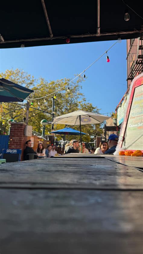 Gowanus Yacht Club (@gycnyc) • Instagram photos and videos