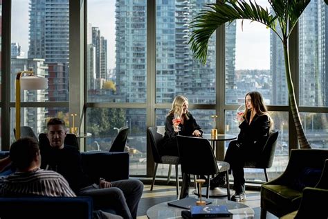 The Parker Hotel & Rooftop Vancouver Concierge: Pictures & Reviews ...