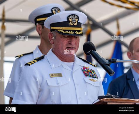 PANAMA CITY, FL (June 10, 2022) 220610-N-OT328-0164 Naval Diving and ...