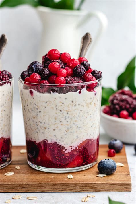 Overnight oats with frozen fruit - The Delicious plate