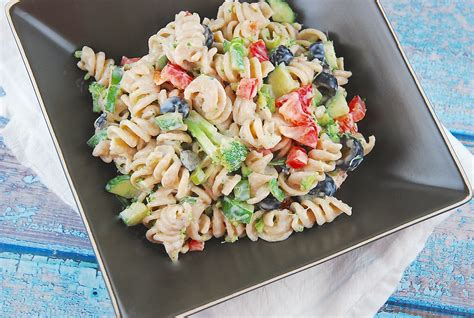 Creamy Summer Pasta Salad Recipe - 6 Points - LaaLoosh