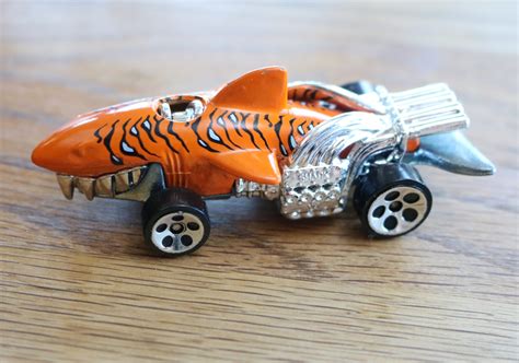 Hot Wheels Sharks