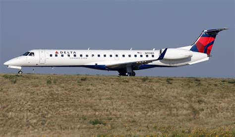 Delta Connection CRJ 的图像结果