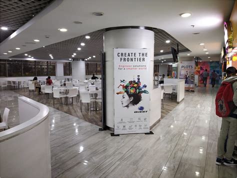 Indoor Advertising - Cinema theatre screen Ads, Digital Screens at IT ...