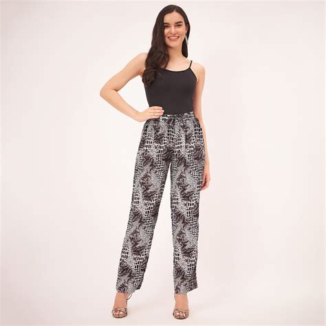 Black and White Baroque Animal Print Palazzo – First Resort by Ramola ...