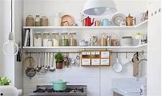 in cucina come organizzare la dispensa dei cibi in cucina come organizzare la dispensa dei cibi