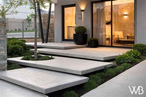 Floating Concrete Steps Designs: A Modern Take On Traditional Stairs ...