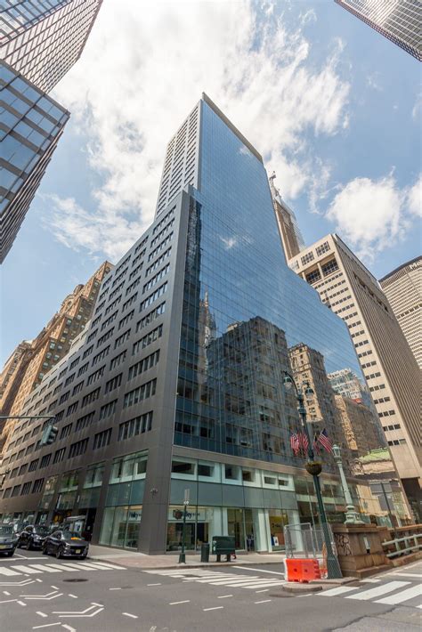 100 Park Avenue - New York Offices