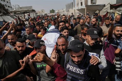 Israel kills Anas al-Sharif, an Al Jazeera correspondent, as journalist ...