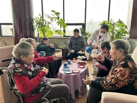 Research links frailty to dementia risk - IBTimes India
