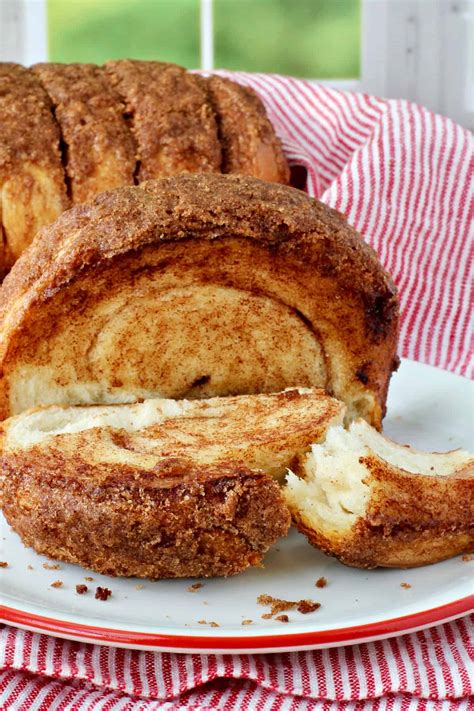 Dollywood-Style Cinnamon Bread | Karen's Kitchen Stories