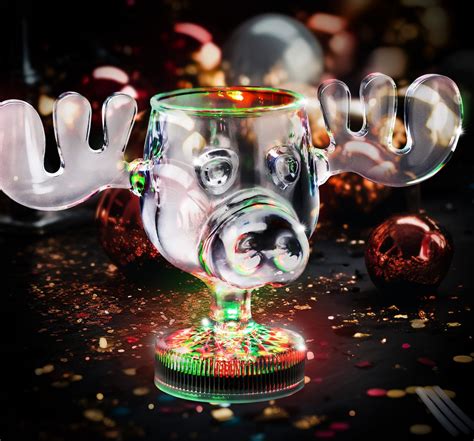 LED Light-Up 6oz Acrylic Christmas Vacation Moose Mug - RetroFestive.ca