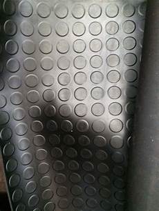 tappeti di gomma lastra gomma tappeto bullonata nero spessore 3mm vendita tappeti di gomma lastra gomma tappeto bullonata nero spessore 3mm vendita