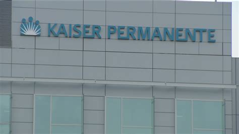 Kaiser staff picket, protest across California | cbs8.com
