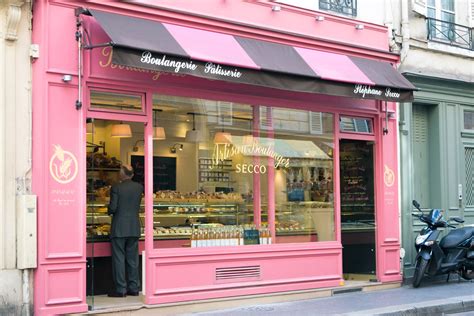Pink dessert shop - Nidhi Patel