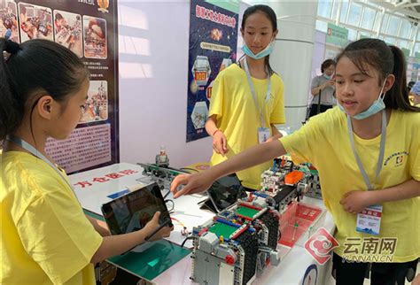 第35届云南省青少年科技创新大赛机器人竞赛在曲靖举行_云南看点_社会频道_云南网