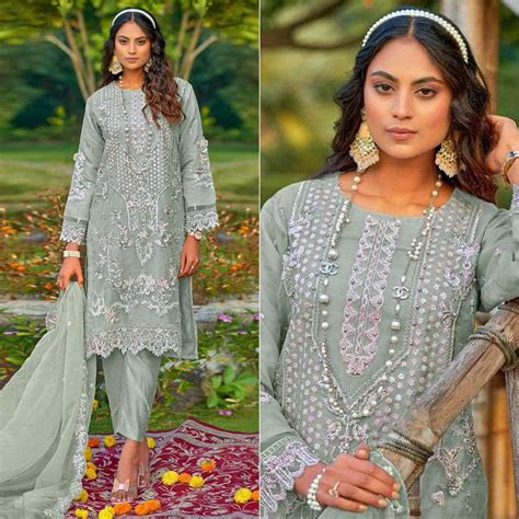 Green Floral Embroidered Organza Semi Stitched Pakistani Suit