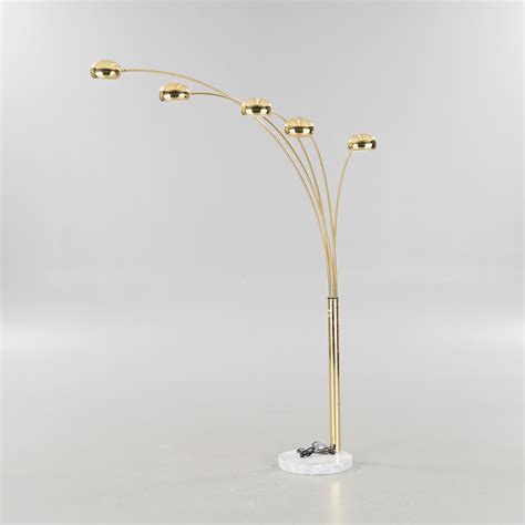 A 1970/80s floor lamp, probably "ustav" by Atelje Lyktan. - Bukowskis