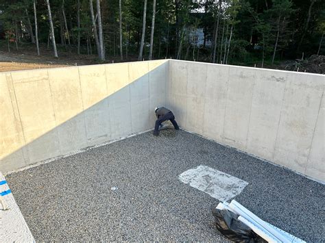 5 Reasons Poured Concrete Walls Are Better (Than Block)