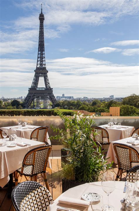 Paris Cafe Eiffel Tower