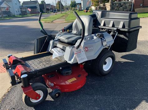 42" Exmark Quest Heavy Duty Zero Turn Mower! Brand New W/ Rear Bagger ...