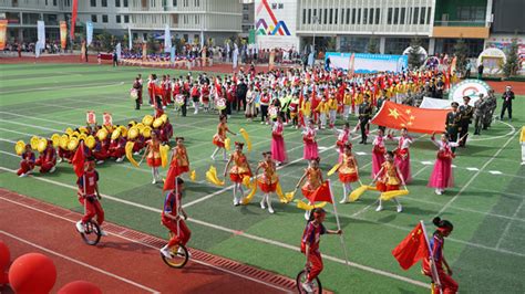 2018年西宁市城东区小学生田径运动会-搜狐体育