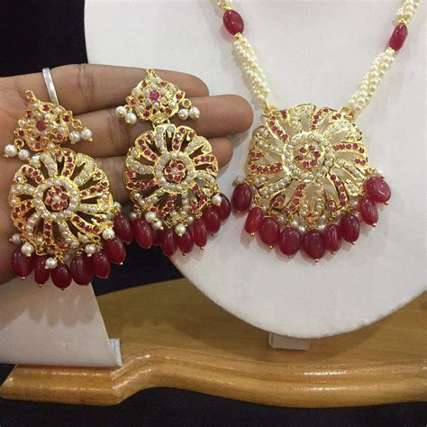 Jadau pendant set 856932 – Vijay & Sons