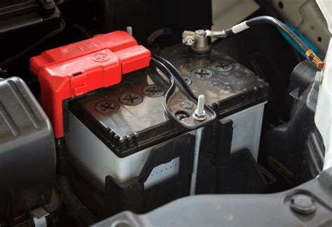 Arrancador de batería de coche: qué es y cómo funciona - Audioledcar