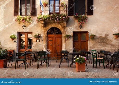 Retro Romantic Restaurant, Cafe In A Small Italian Town. Vintage Italy ...