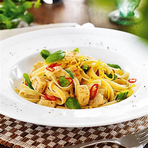 Quorn narezano meso, vegetarijansko, mikoprotein, 1 kg, torba