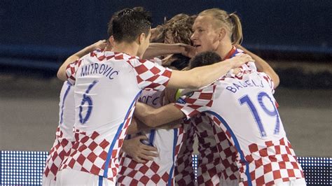 Full stadium cheers an important win for Croatia - Croatian Football ...