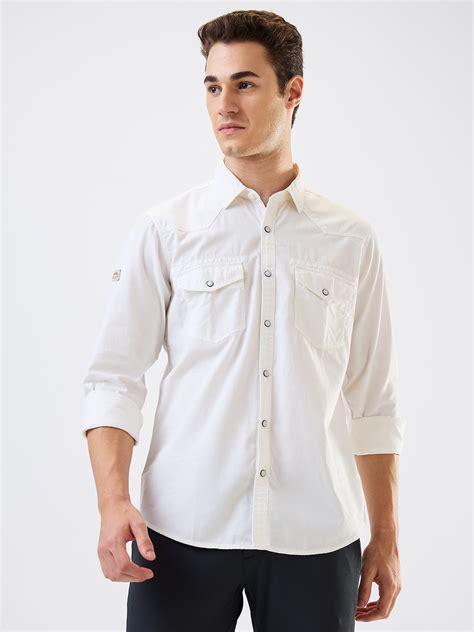 Men White Slim Fit Solid Full Sleeve Shirt
