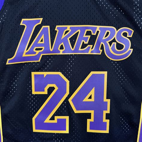 Kobe Bryant #24 Los Angeles Lakers Retro NBA Jersey – koszulkiNBA.pl