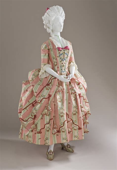 Robe a la Polonaise - in 2025 | 18th century fashion, 18th century ...