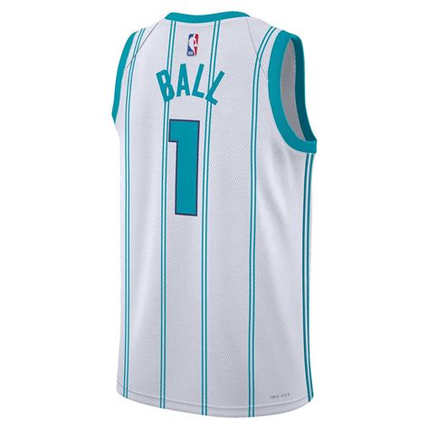 Nike NBA-CHARLOTTE HORNETS-BALL-LAMELO-SWINGMAN JERSEY in weiß kaufen ...