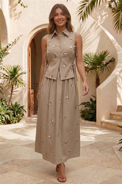 Elegant Embellished Twill Co-ord Set – Boho Chic By Sukriti Jain