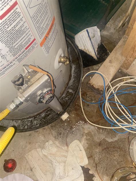 Is my water heater leaking? : r/askaplumber