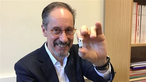 This pill camera revolutionizes bowel cancer diagnosis