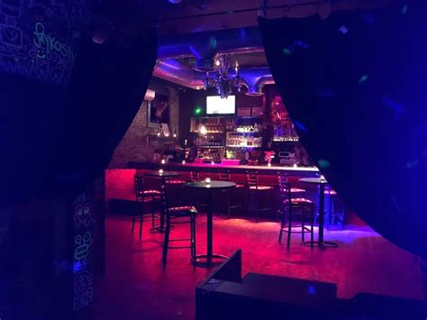 The 13 best Gay Bars in Hell's Kitchen New York City