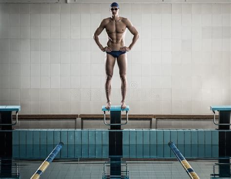 Swimmer Starting Block 的图像结果