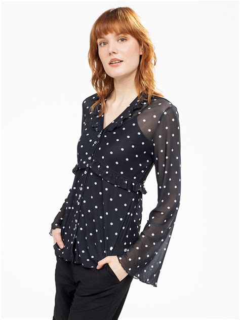 Blouse à manches longues avec boutons – Boutiques San Francisco