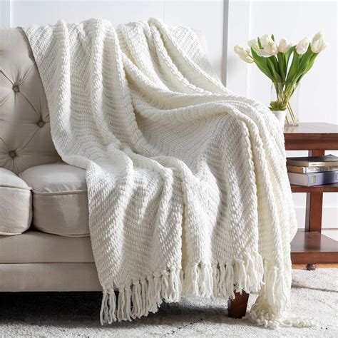 Amazon.com: Bedsure Throw Blanket for Couch – Cream White Versatile ...