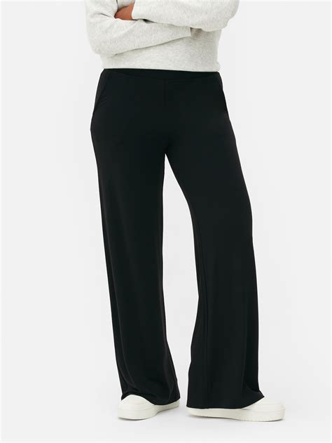 Women's Black Wide-Leg Leggings | Primark