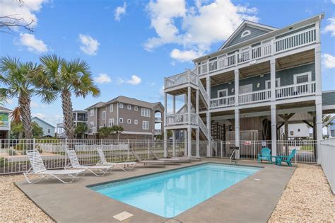 Oak Island Vacation Rentals | Salt & Sand Realty